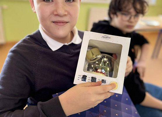 Grafika 45: Wigilie klasowe 2025