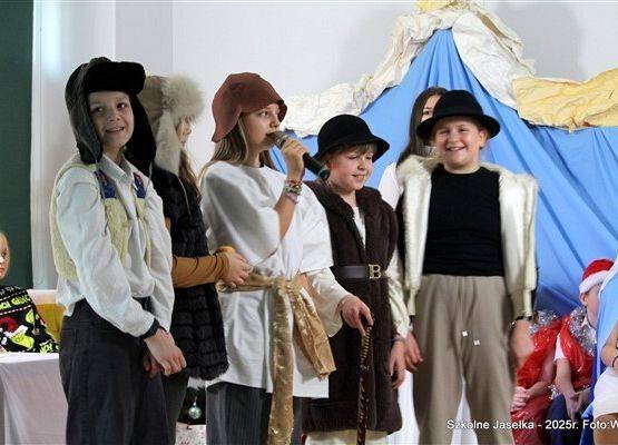 Grafika 23: Szkolne jasełka