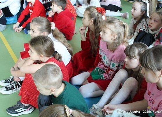 Grafika 26: Szkolne jasełka