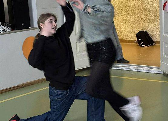 Grafika 11: Dyskoteka walentynkowa