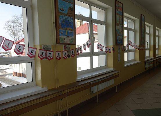 Grafika 1: Szkolne obchody Międzynarodowego Dnia Języka Ojczystego