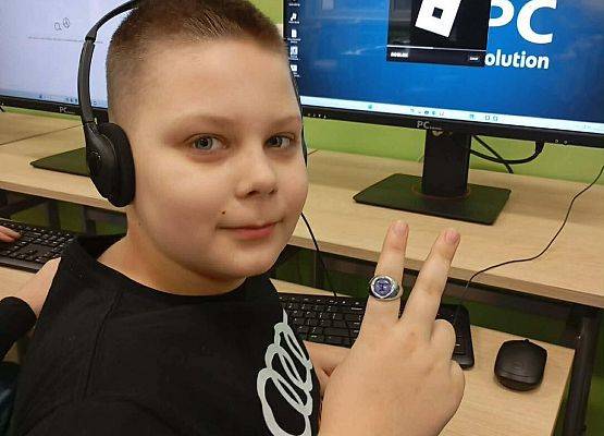 Grafika 9: Dzień Losowego Przedmiotu w naszej szkole