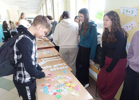 Grafika 21: Obchody Międzynarodowego Dnia Matematyki w naszej szkole, 12.03.2026