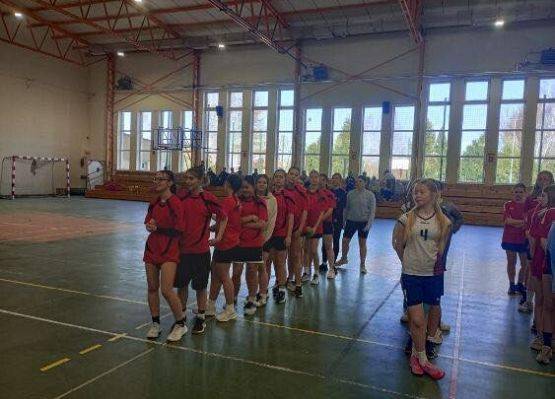 Grafika 5: II miejsce drużyny dziewcząt w piłce ręcznej w rozgrywkach powiatowych!