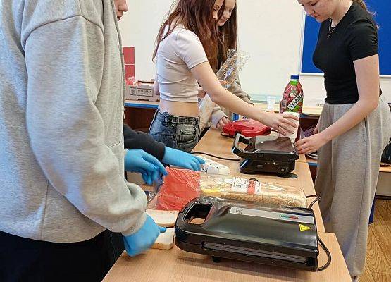 Grafika 3: Dzień Tosta w naszej szkole!