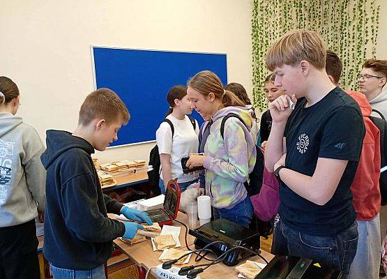 Grafika 7: Dzień Tosta w naszej szkole!