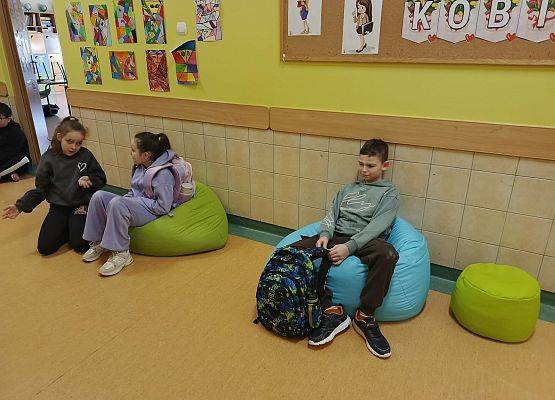 Grafika 2: Podziękowania dla naszych darczyńców za zakup puf