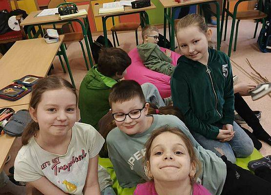 Grafika 7: Podziękowania dla naszych darczyńców za zakup puf