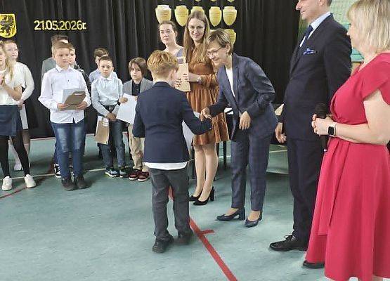 Grafika 11: Stanisław Mazurkiewicz z kl. IIIB został laureatem "MATHMANA" w Redkowicach