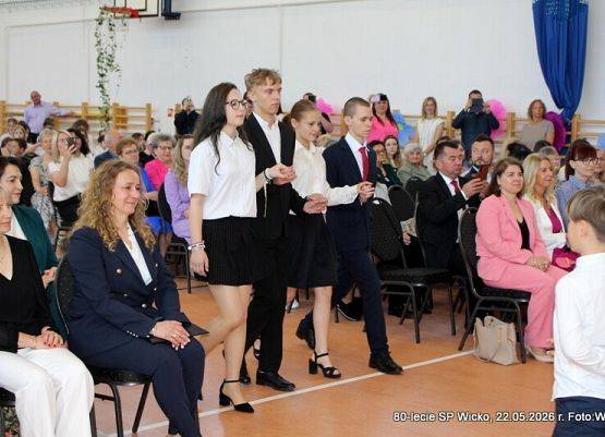 Grafika 101: 1. Fotorelacja z uroczystych obchodów 80-lecia szkoły w Wicku, cz. I
