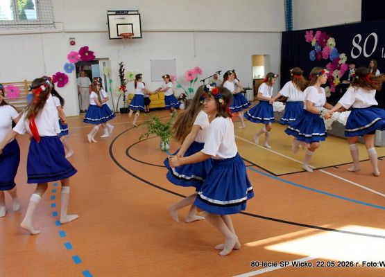 Grafika 162: 2. Fotorelacja z uroczystych obchodów 80-lecia szkoły w Wicku, cz. II