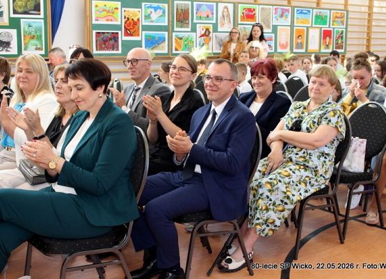 Grafika 188: 2. Fotorelacja z uroczystych obchodów 80-lecia szkoły w Wicku, cz. II