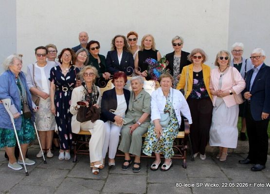 Grafika 214: 2. Fotorelacja z uroczystych obchodów 80-lecia szkoły w Wicku, cz. II