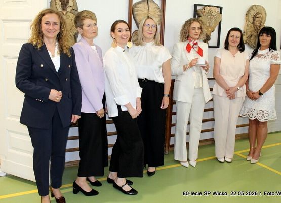 Grafika 237: 2. Fotorelacja z uroczystych obchodów 80-lecia szkoły w Wicku, cz. II