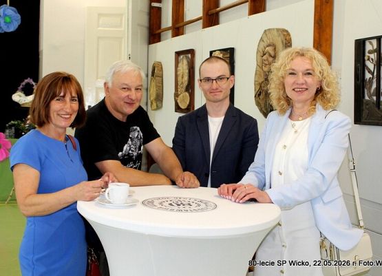 Grafika 268: 2. Fotorelacja z uroczystych obchodów 80-lecia szkoły w Wicku, cz. II