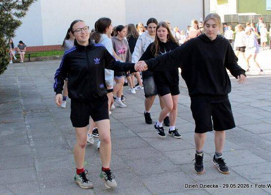 Grafika 5: Dzień Dziecka na sportowo w SP Wicko! 