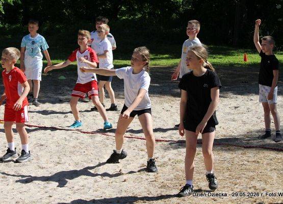 Grafika 53: Dzień Dziecka na sportowo w SP Wicko! 