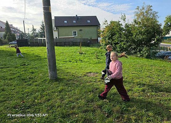 Grafika 7: Uczniowie I-III naszej szkoły zaangażowali się w akcję Sprzątania Świata