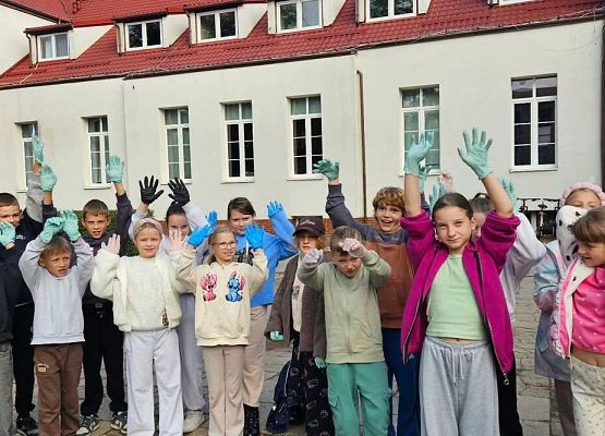 Grafika 11: Uczniowie I-III naszej szkoły zaangażowali się w akcję Sprzątania Świata